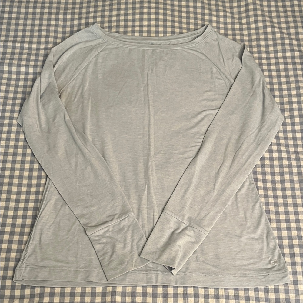 GapFit blue long sleeve shirt